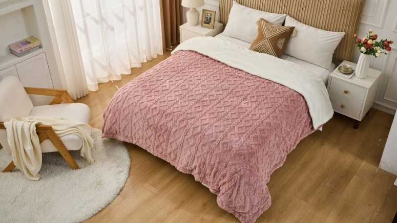 Как использовать электрическое одеяло над одеялом?